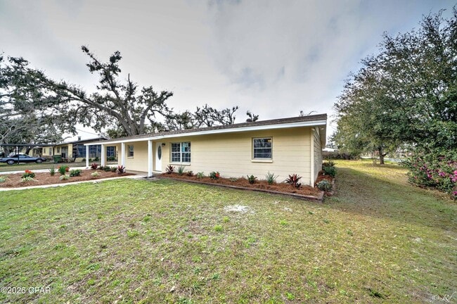 Photo - 1602 Montana Ave