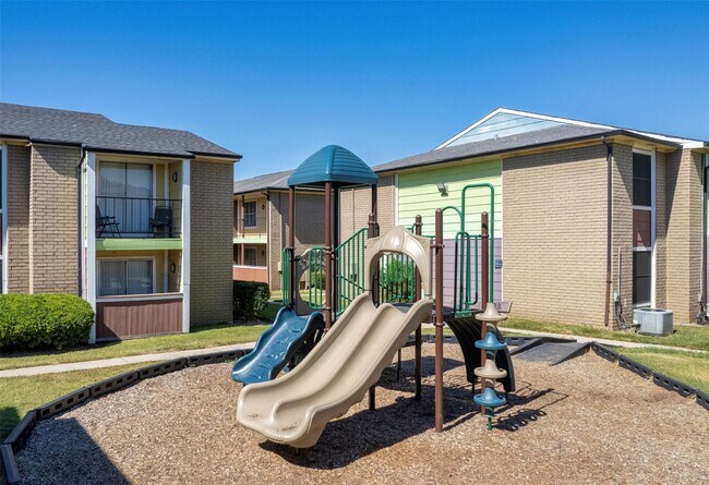 Photo - 311 Highland Cross Dr Unit 352