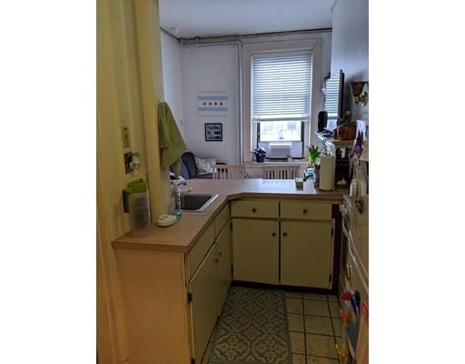 411 Beacon St Unidad 8