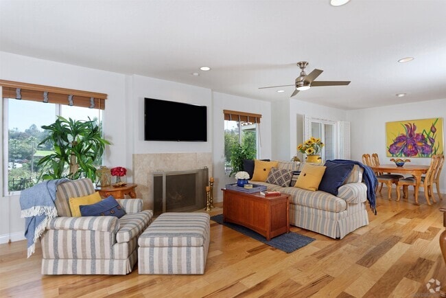 Building Photo - 167 Jalapa Ct Rental