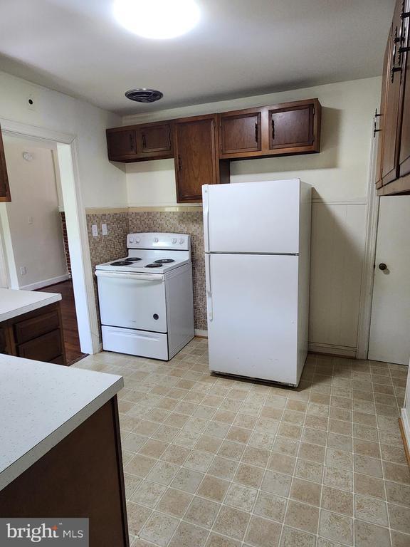 Photo - 7465 Oakland Mills Rd