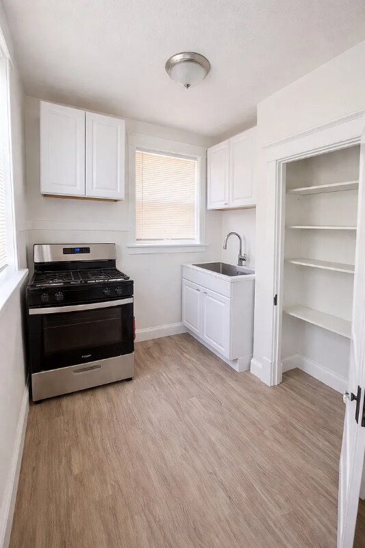 Photo - 5335 Bancroft Ave Unidad 4