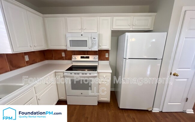 Photo - 1066 W Montebello Cir