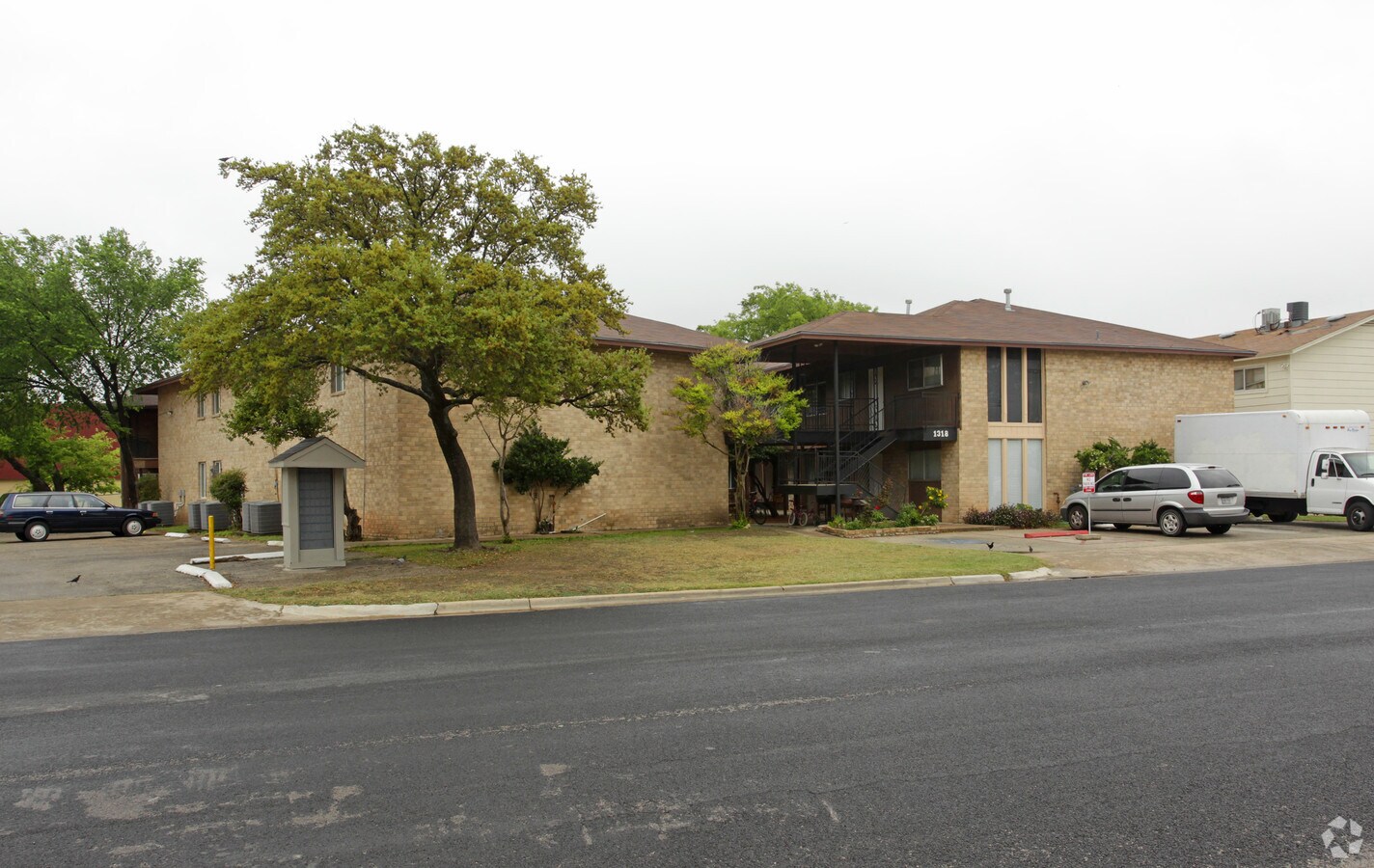 Photo - 1318 Lamar Square Dr