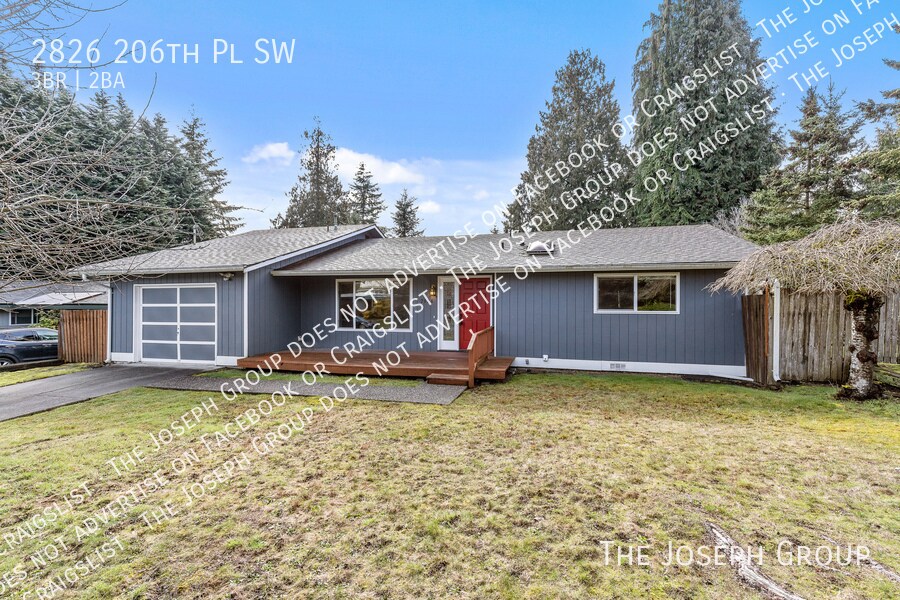 Photo - 2826 206th Pl SW-