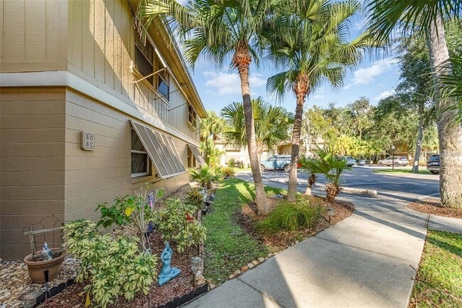 Photo - 120 Hibiscus Woods Ct Unit 8D