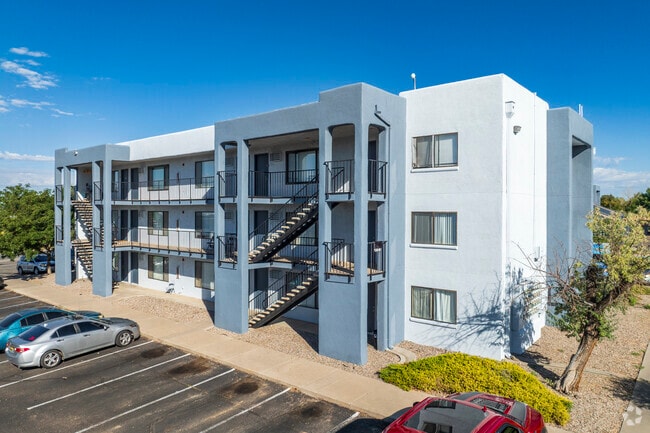 Primary - Vista Alegre Apartments