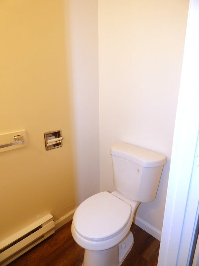 Photo - Springwood Terrace Apartments