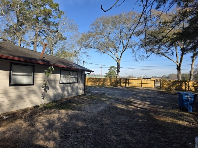 Photo - 26334 FM 2090