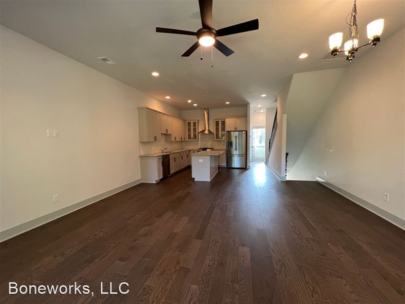 Photo - 1806 Orangeburg St Townhome
