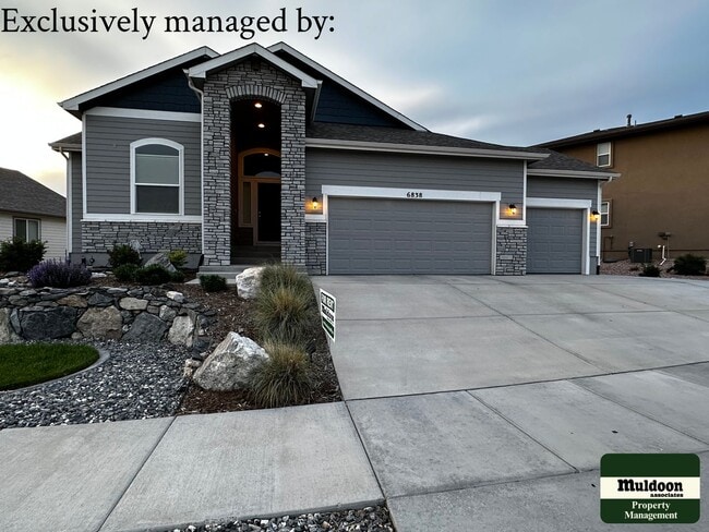 Building Photo - Coming Soon! Amazing Home - All The Upgrades!