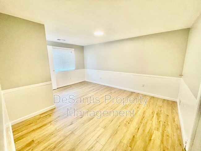 Photo - 3272 Ridge Rd Ext