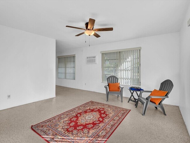 Photo - 2191 NE 172nd St Unidad 2191