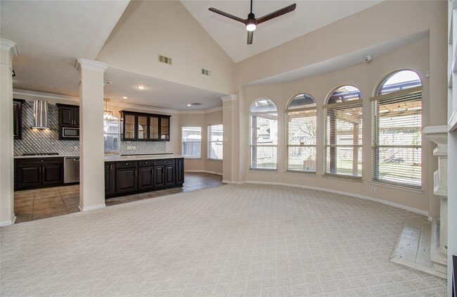 Photo - 1230 Blue Leaf Dr