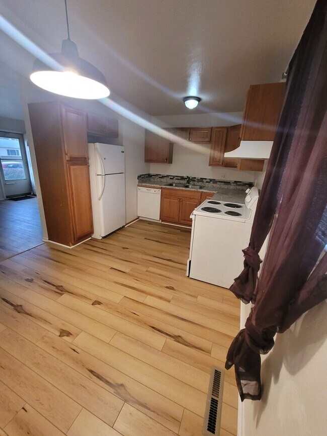 Photo - $1768 | 3BR/1BA | Spacious 3 Bedroom Home ...