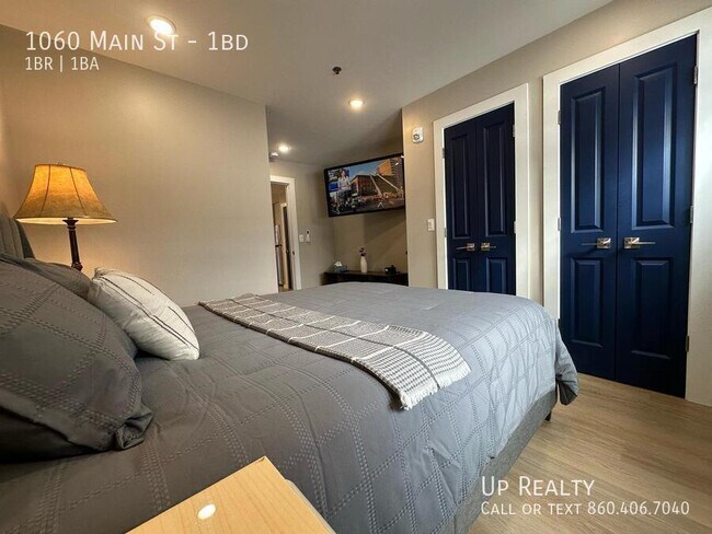 Photo - 1060 Main St Unit 1bd