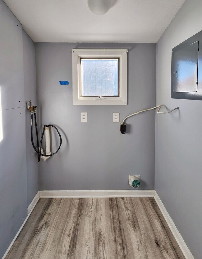 Photo - 46 Flint St Unit R