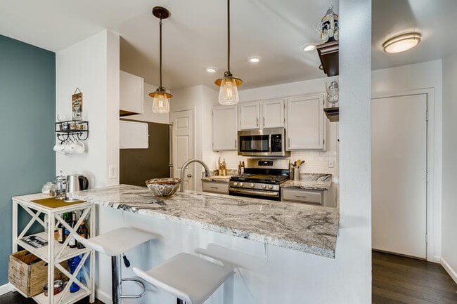 Kitchen - 1906 S Balsam St Unit Townhouse