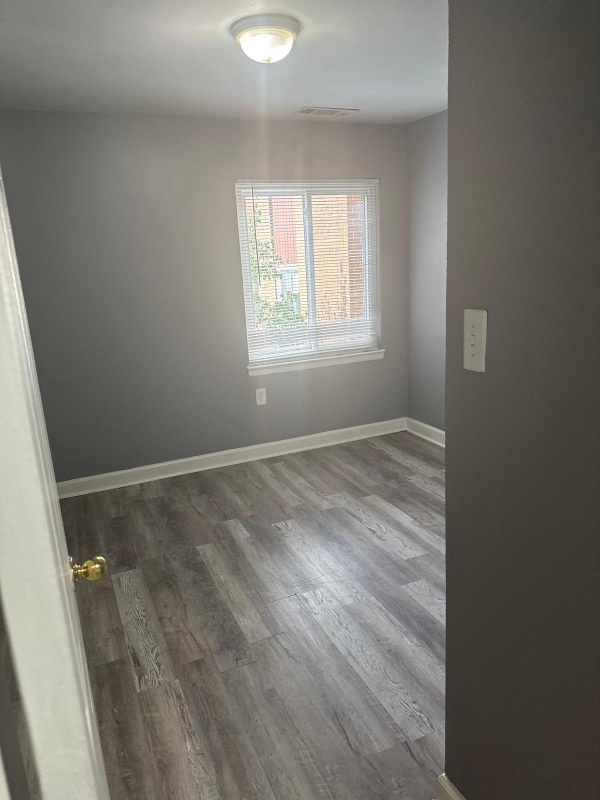 Photo - 406 Girard St