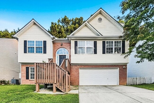 Building Photo - 5950 Hickory Springs Dr
