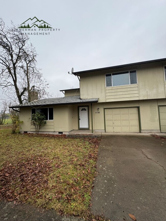 Building Photo - 1132-1134 9th St Springfield, OR 97477 Unit 1132