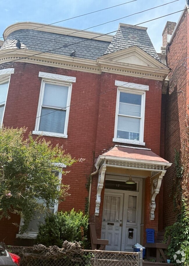 Building Photo - 12 S Harrison St Unit 12H Front Rental