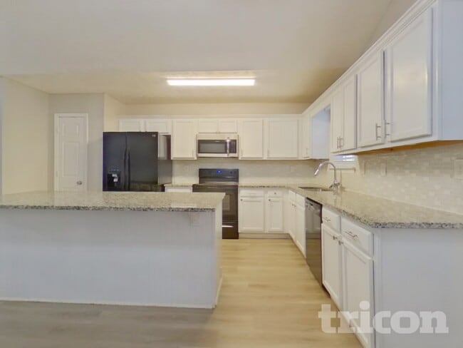 Photo - 2211 Ashton Dr