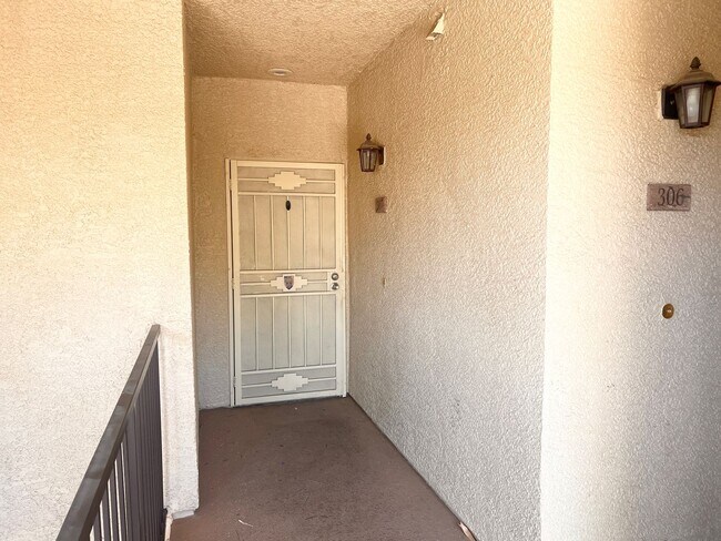 Photo - 7135 S Durango Dr