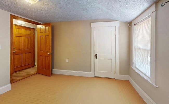 Photo - 16 Templeton Pkwy Unidad 3