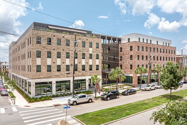 1300 OCH at H3C Apartments