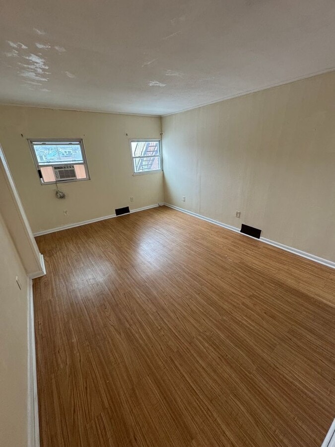 Photo - 4519 Butler St