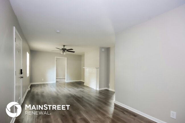 Photo - 211 Magnolia St