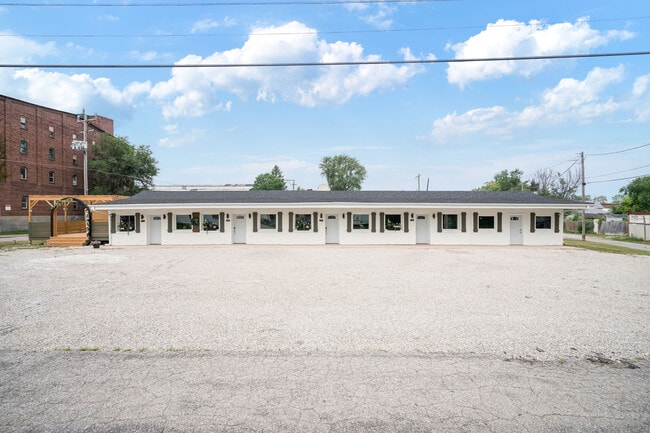 Building Photo - 1222 E Vaile Ave Unit Clair de Lune