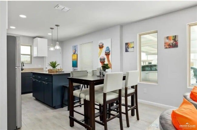 Photo - 12 Las Vistas Ln