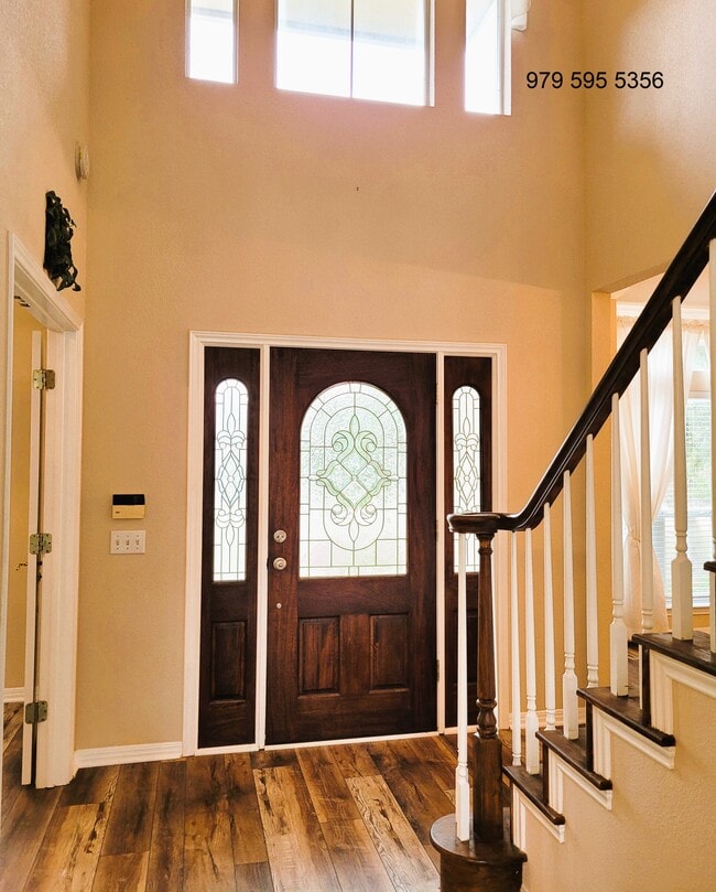 Photo - 8504 Young Ln