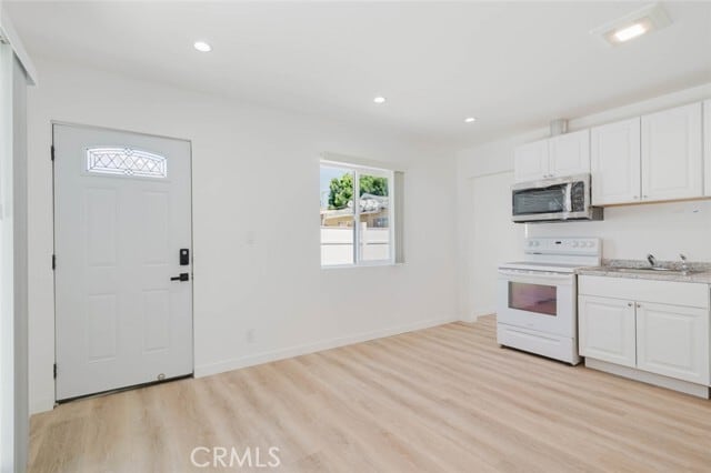 Photo - 13138 Corcoran St