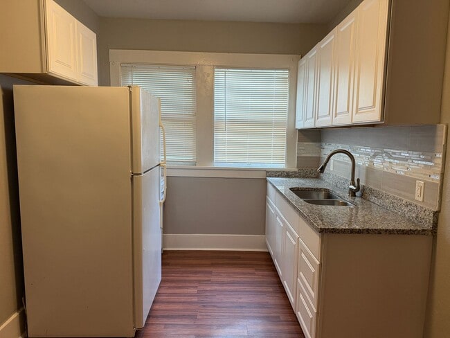 Photo - 219 Paschal St Unit 225 Paschal St