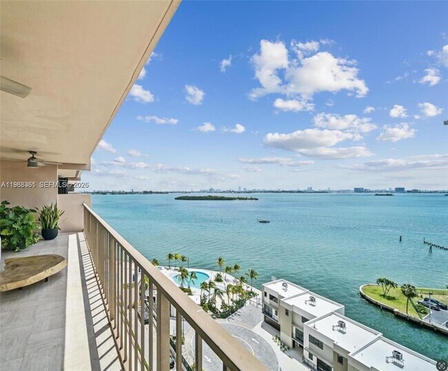 Photo - 1800 NE 114th St Unit 705