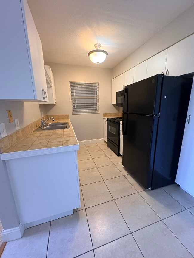 Photo - 4870 S Atlantic Ave