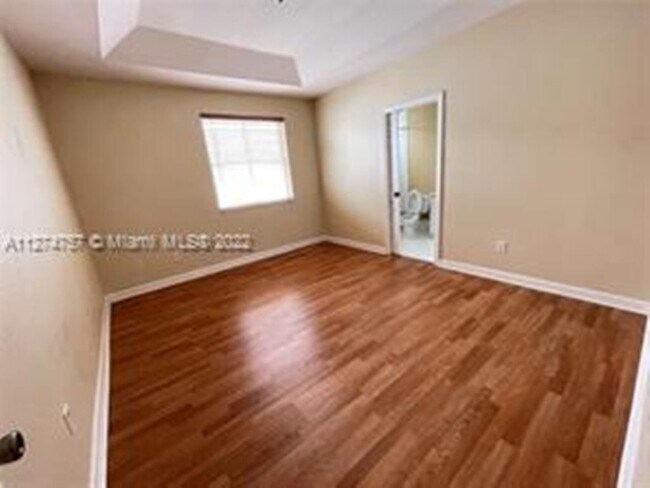 Photo - 15780 SW 40th St