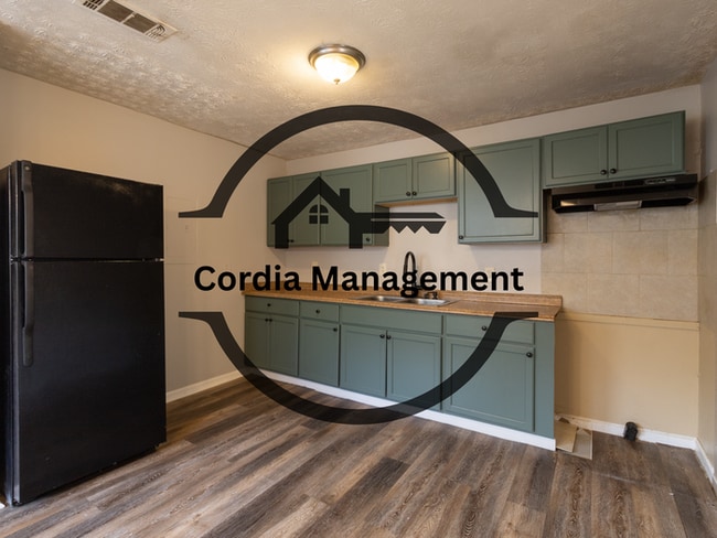 Photo - Adorable 3 Bedroom For Rent in SW Atlanta near the Beltline. Half off your first month rent.