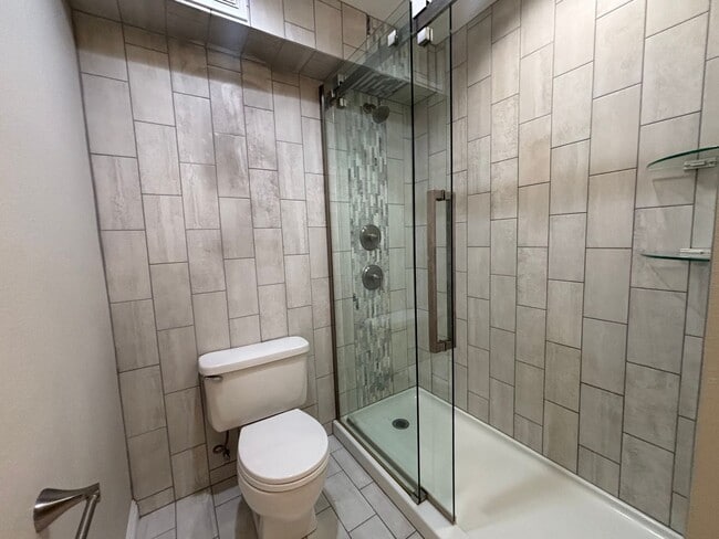 Photo - ****1st Months' Rent Free ***Beautifully remodeled Two bedroom Two Bath Condo in Golden Hills!