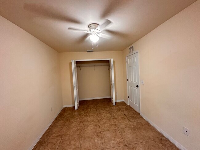 Photo - 728 SE 4th Terrace