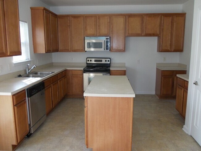 Photo - COMING SOON!!!  Large 4 bedroom home near UNCC