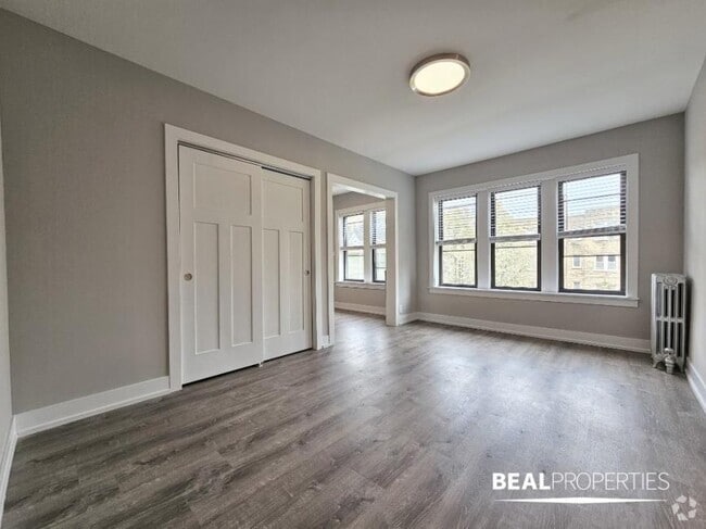 Building Photo - 0 bedroom in CHICAGO IL 60640 Unit 309 Rental