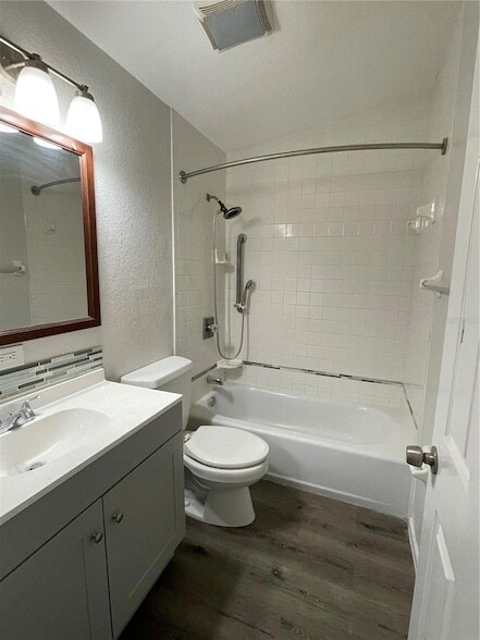 Photo - 37412 Carringer Rd