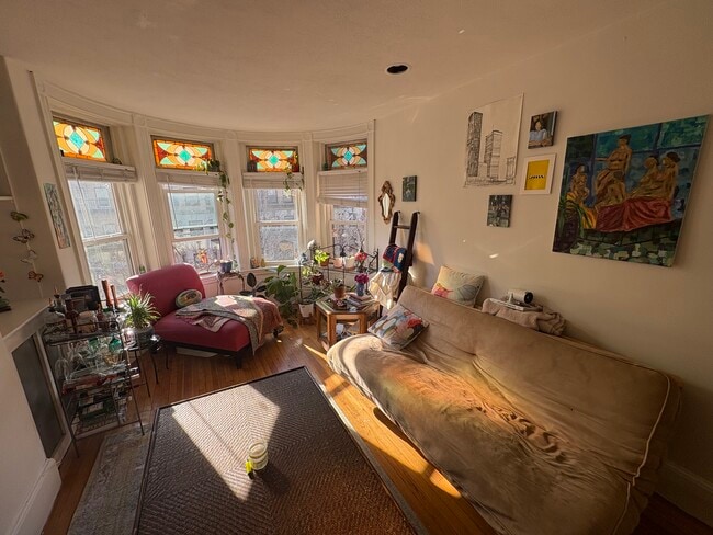 Unit 15 - 35 Westland Ave