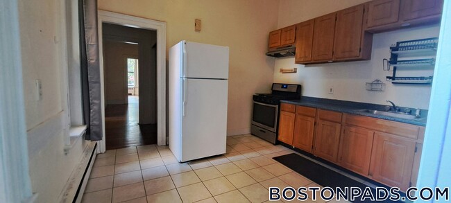 177 Harvard St Unit 1