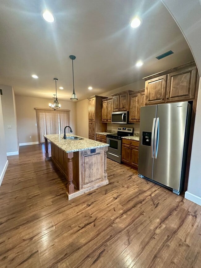 Photo - 1250-MF2-IO Unit 213