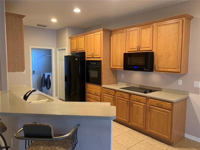 Photo - 10724 Banfield Dr